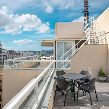 Brend New One Bedroom Penthouse * St. Paul's Bay